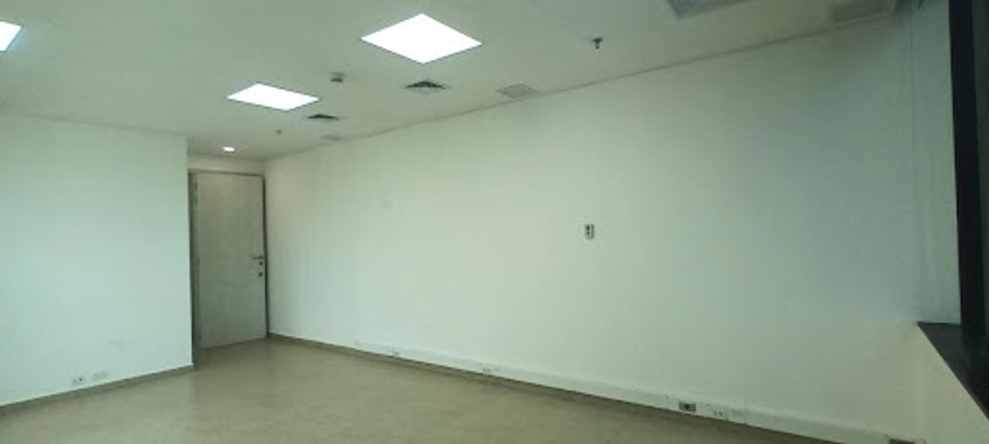 Oficina en venta en Milla De Oro, Medellín, 48 m² · foto 2 de 6