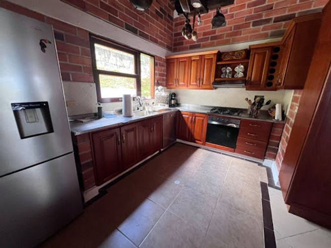 Casa de 5 alcobas en venta en La Florida, La Estrella, 351 m² · foto 23 de 24