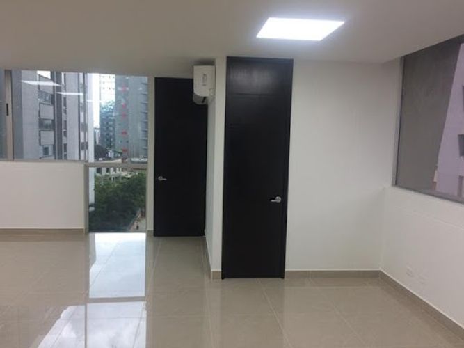 Oficina en venta en Milla De Oro, Medellín, 87 m² · foto 4 de 14