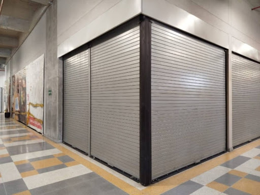 Retail space for rent in Niquia, Bello
