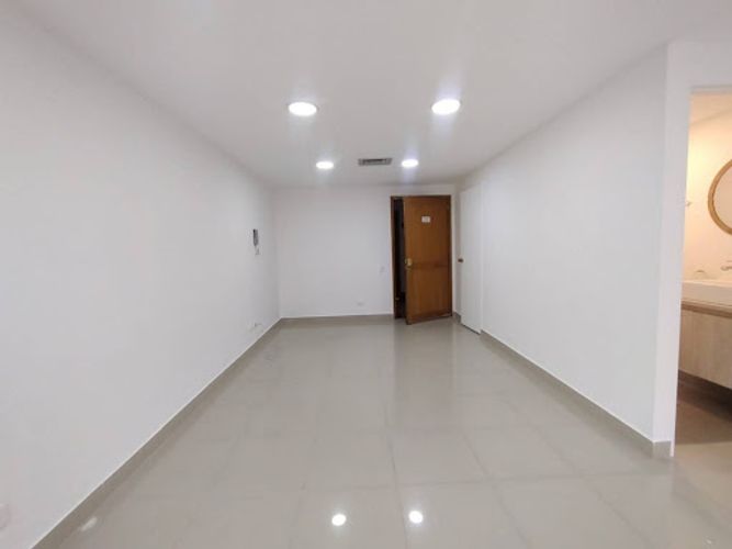 Oficina en arriendo en Milla De Oro, Medellín, 36 m² · foto 3 de 6