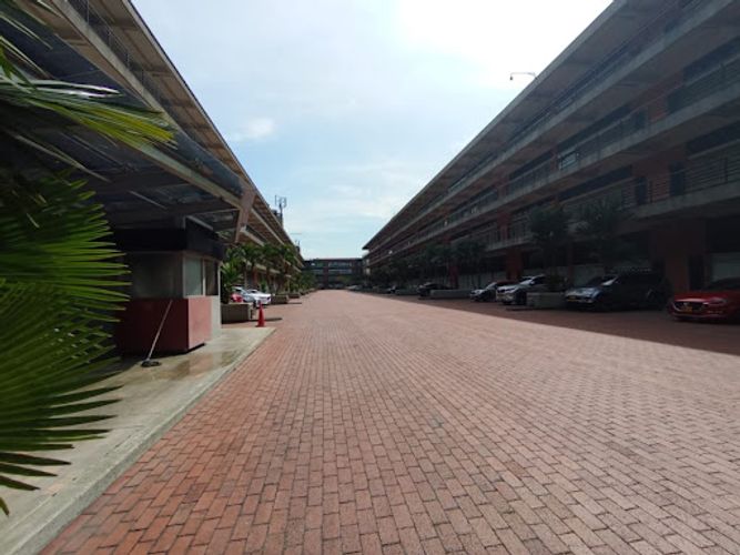 Local en arriendo en Trinidad, Medellín, 266 m² · foto 2 de 14