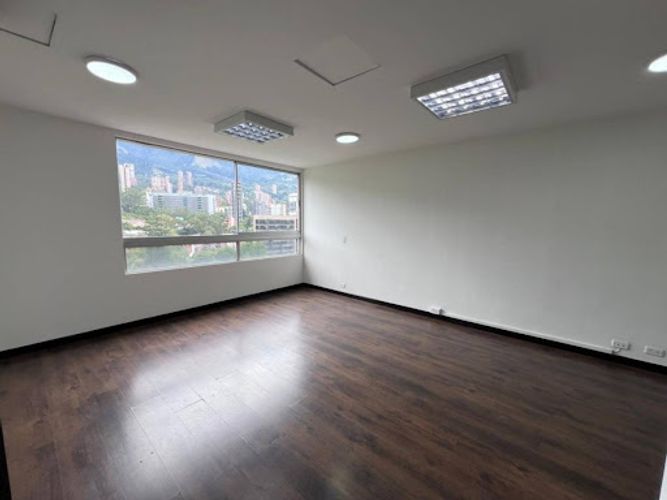 Oficina en venta en Las Palmas, Medellín, 100 m² · foto 9 de 16