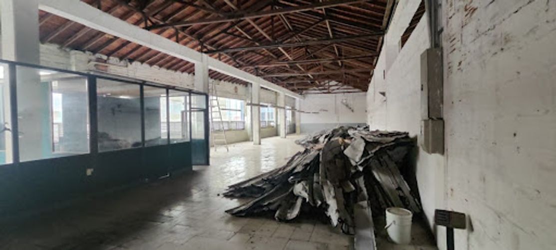 Bodega en venta en San Diego, Medellín, 2372 m² · foto 6 de 24