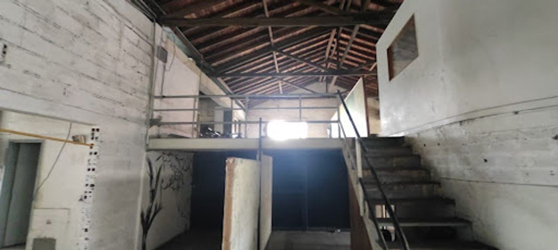 Bodega en venta en San Diego, Medellín, 2372 m² · foto 7 de 24
