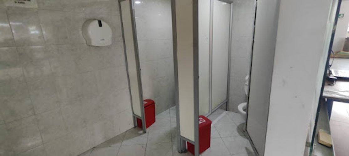 Bodega en venta en San Diego, Medellín, 2372 m² · foto 20 de 24