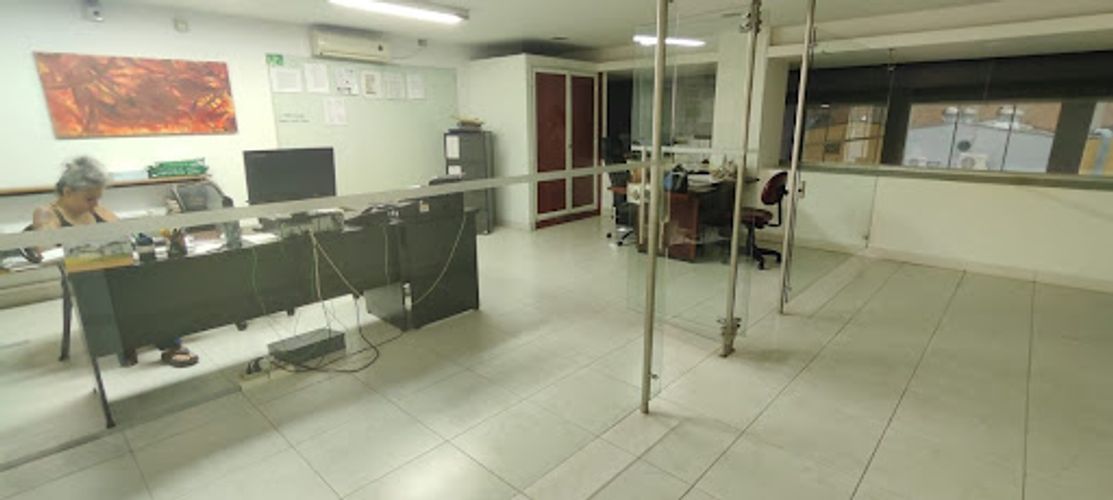 Bodega en venta en San Diego, Medellín, 2372 m² · foto 24 de 24