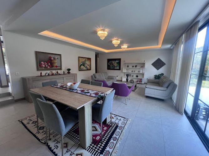 Casa de 3 alcobas en venta en Ca�O Siete, Rionegro, 236 m² · foto 6 de 24