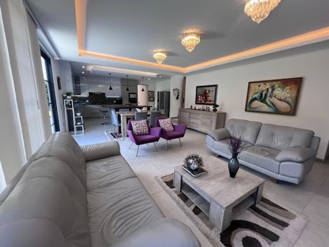 Casa de 3 alcobas en venta en Ca�O Siete, Rionegro, 236 m² · foto 18 de 24
