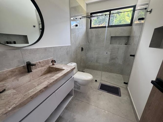 Casa de 3 alcobas en venta en Ca�O Siete, Rionegro, 236 m² · foto 23 de 24