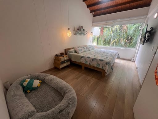 Casa de 4 alcobas en venta en El Tesoro, Medellín, 289 m² · foto 12 de 24