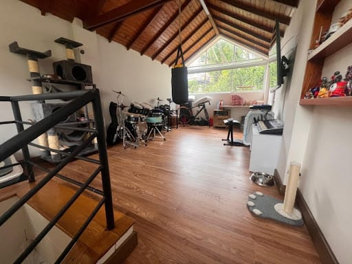 Casa de 4 alcobas en venta en El Tesoro, Medellín, 289 m² · foto 18 de 24