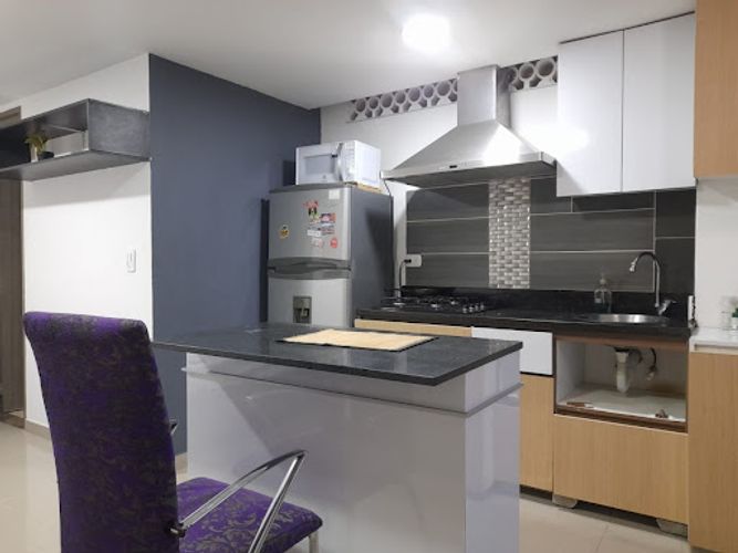 Edificio en venta en La Castellana, Medellín, 1400 m² · foto 6 de 21