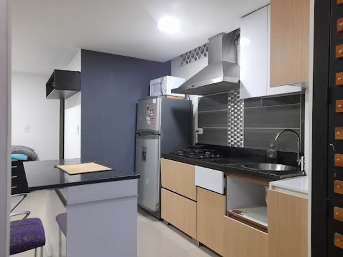 Edificio en venta en La Castellana, Medellín, 1400 m² · foto 7 de 21