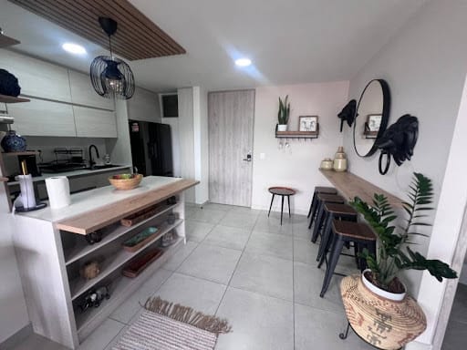 Apartamento de 2 alcobas en venta en Aves Maria, Sabaneta, 69 m² · foto 3 de 24
