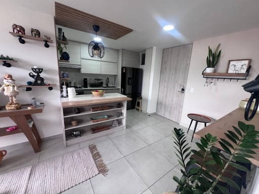 Apartamento de 2 alcobas en venta en Aves Maria, Sabaneta, 69 m² · foto 4 de 24