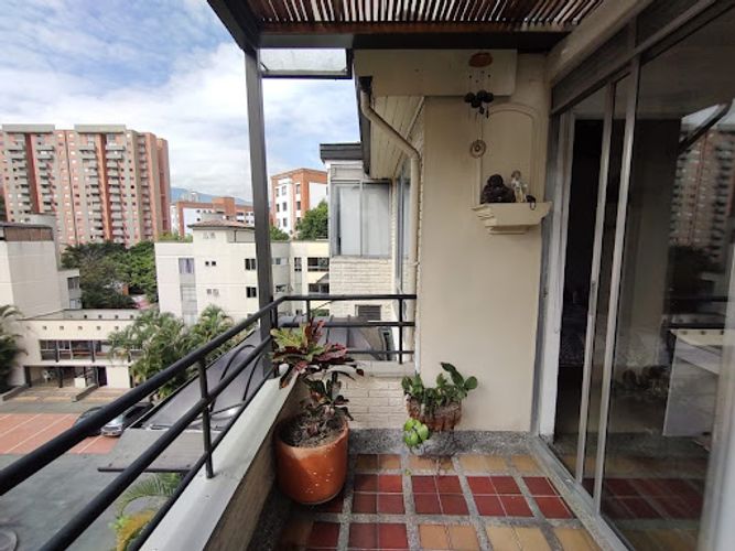 Apartamento de 5 alcobas en venta en Patio Bonito, Medellín, 200 m² · foto 22 de 24