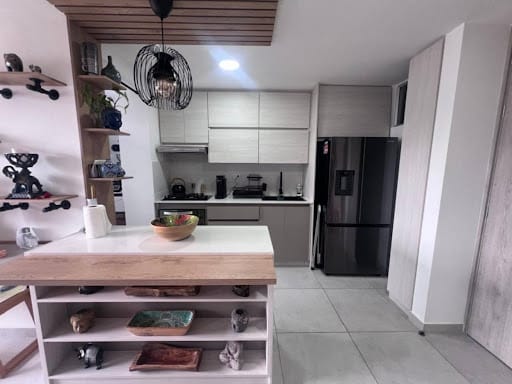 Apartamento de 2 alcobas en venta en Aves Maria, Sabaneta, 69 m² · foto 13 de 24
