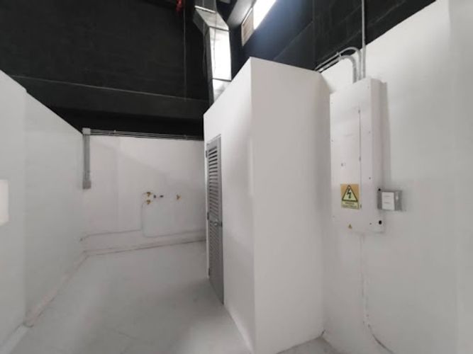 Local en venta en Las Palmas, Medellín, 55 m² · foto 8 de 14