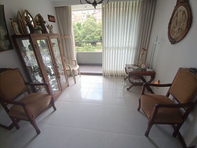 Apartamento de 3 alcobas en venta en Belén Rincón, Medellín, 68 m² · foto 4 de 24