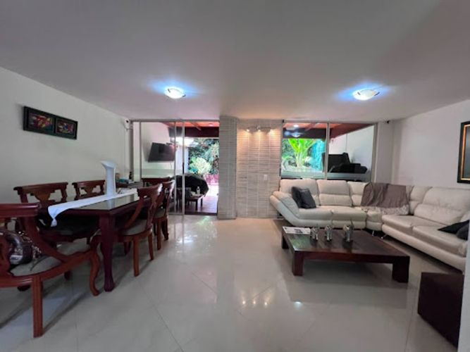 Casa de 4 alcobas en venta en Shellmar, Medellín, 175 m² · foto 18 de 24