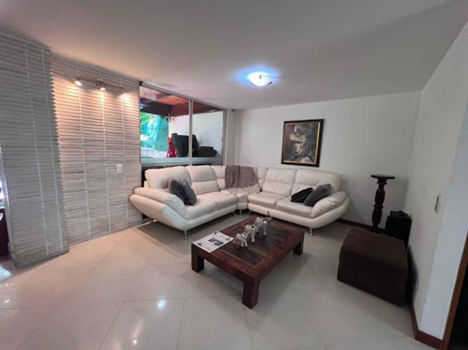 Casa de 4 alcobas en venta en Shellmar, Medellín, 175 m² · foto 19 de 24