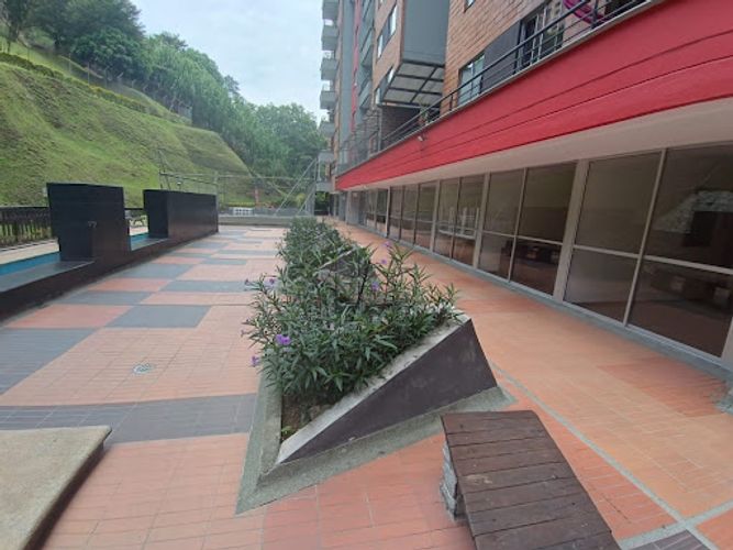 Apartamento de 3 alcobas en venta en Belén Rincón, Medellín, 68 m² · foto 22 de 24