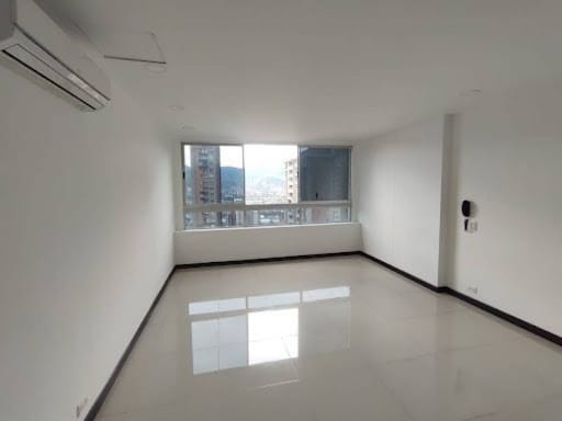 Oficina en venta en Las Palmas, Medellín, 60 m² · foto 4 de 9