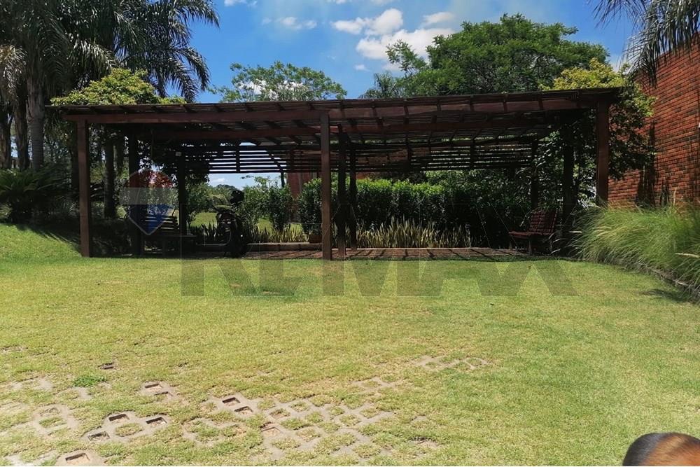 VENDO CASA CON VISTA AL LAGO EN BARRIO CERRADO ALTA PIETRA- SAN BERNARDINO — foto 3