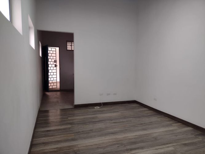 Local en arriendo en Laureles, Medellín, 267 m² · foto 10 de 12