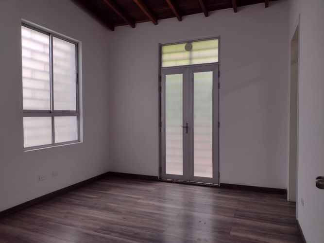 Local en arriendo en Laureles, Medellín, 267 m² · foto 5 de 12
