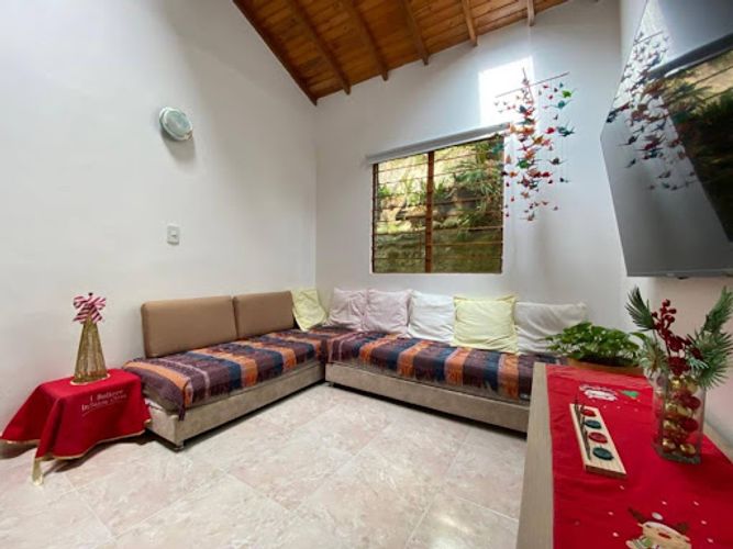 Casa de 4 alcobas en venta en El Salado, Envigado, 244 m² · foto 14 de 24