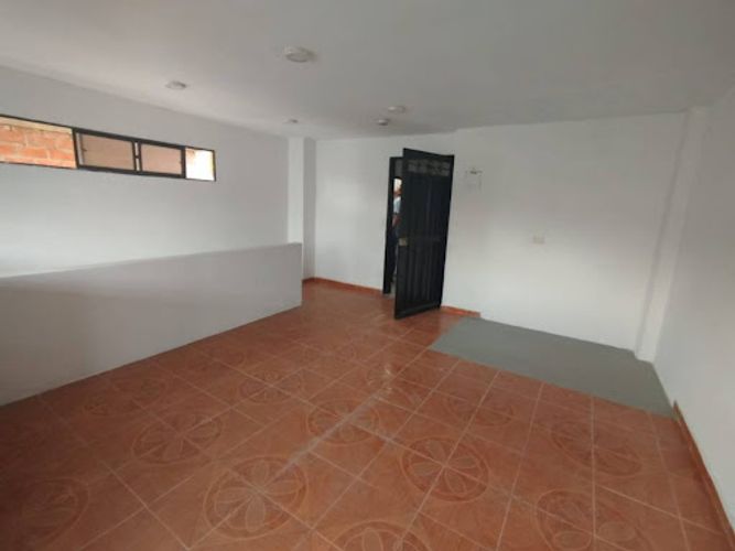 Local en arriendo en Caribe, Medellín, 40 m² · foto 5 de 10