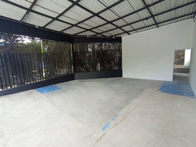 Local en arriendo en La Aguacatala, Medellín, 82 m² · foto 4 de 4