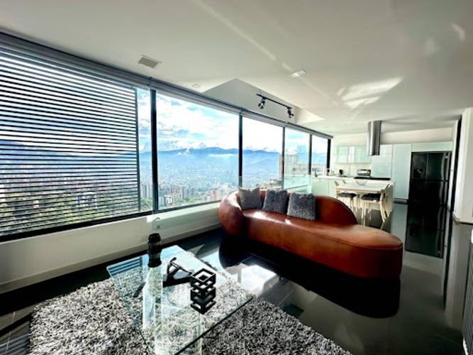 Apartamento en venta en San Lucas, Medellín · foto 2 de 22