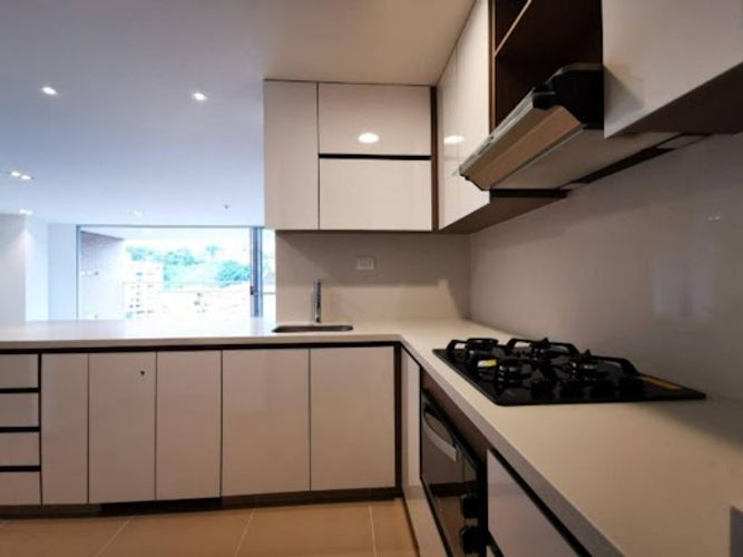 Apartamento de 4 alcobas en venta en Santa Maria No. 3, Envigado, 156 m² · foto 4 de 24