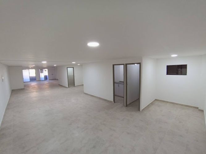 Oficina en venta en Lorena, Medellín, 147 m² · foto 6 de 18