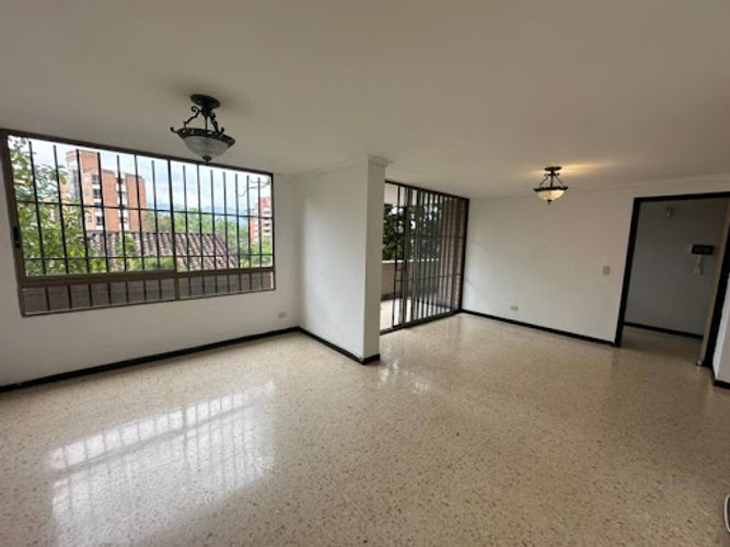Apartamento de 3 alcobas en venta en La Frontera, Medellín, 110 m² · foto 6 de 24