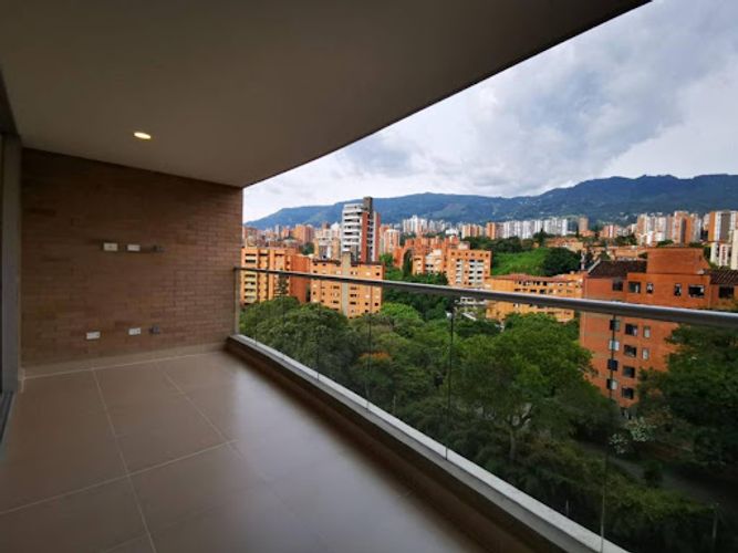 Apartamento de 4 alcobas en venta en Santa Maria No. 3, Envigado, 156 m² · foto 23 de 24