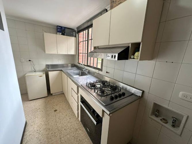 Apartamento de 3 alcobas en venta en La Frontera, Medellín, 110 m² · foto 20 de 24