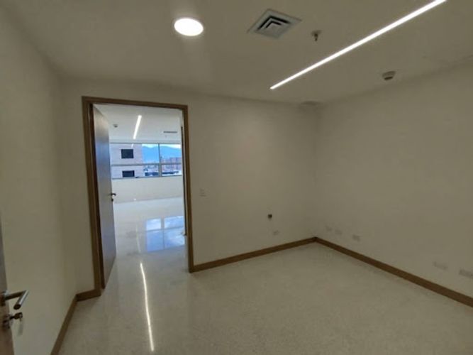 Consultorio en arriendo en Ciudad Del Río, Medellín, 38 m² · foto 3 de 7