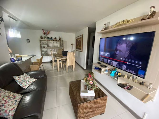 Apartamento en venta en Aves Maria, Itagüí · foto 2 de 14