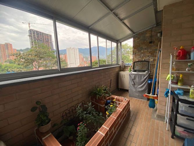 Apartamento en venta en Aves Maria, Itagüí · foto 9 de 14