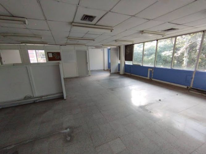 Oficina en arriendo en Cabañas, Bello, 569 m² · foto 2 de 16