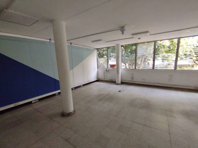 Oficina en arriendo en Cabañas, Bello, 569 m² · foto 5 de 16