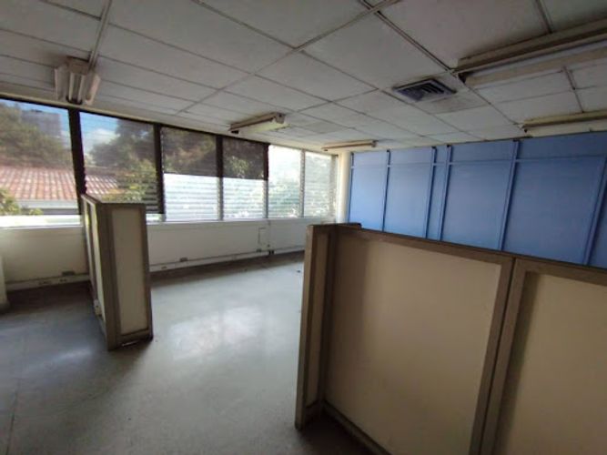 Oficina en arriendo en Cabañas, Bello, 569 m² · foto 9 de 16