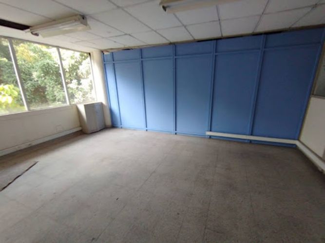 Oficina en arriendo en Cabañas, Bello, 569 m² · foto 11 de 16
