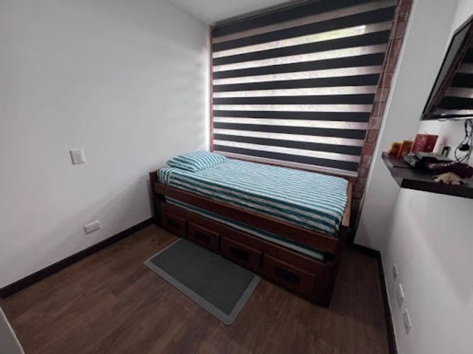Casa de 7 alcobas en venta en Loma Del Escobero, Envigado, 472 m² · foto 7 de 24