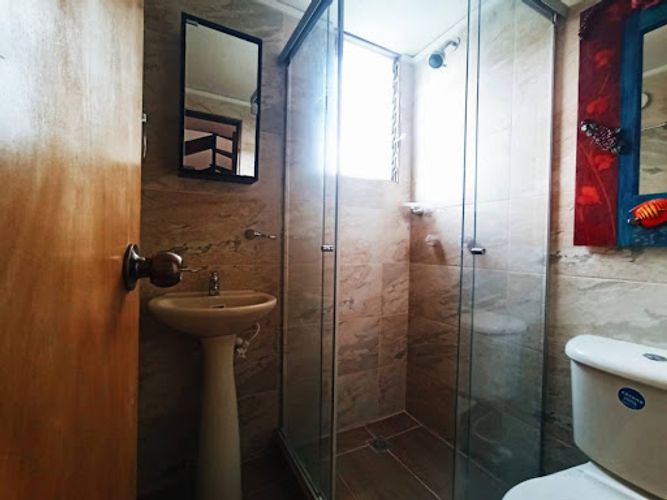 Casa de 3 alcobas en venta en Pajarito, Medellín, 86 m² · foto 21 de 24