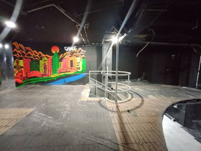 Local en arriendo en Simesa, Medellín, 322 m² · foto 4 de 17